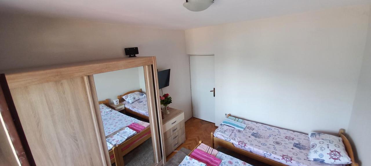 Rooms Vlaovic ヘルツェグ・ノヴィ エクステリア 写真